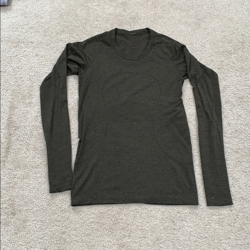 Lululemon shirt